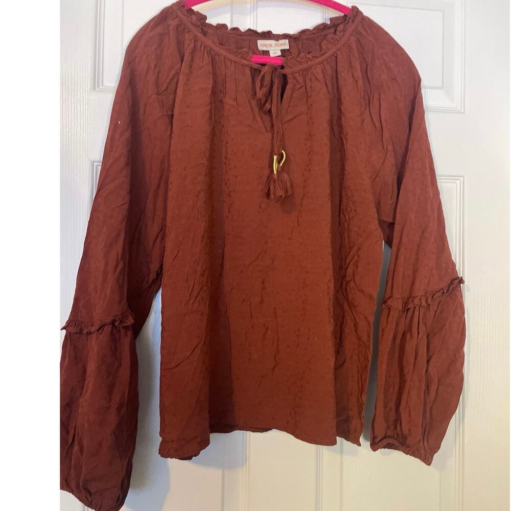 Knox Rose Peasant Shirt Ruffle Sleeve V-Neck with Ribbon Closure Rusty Brown Med